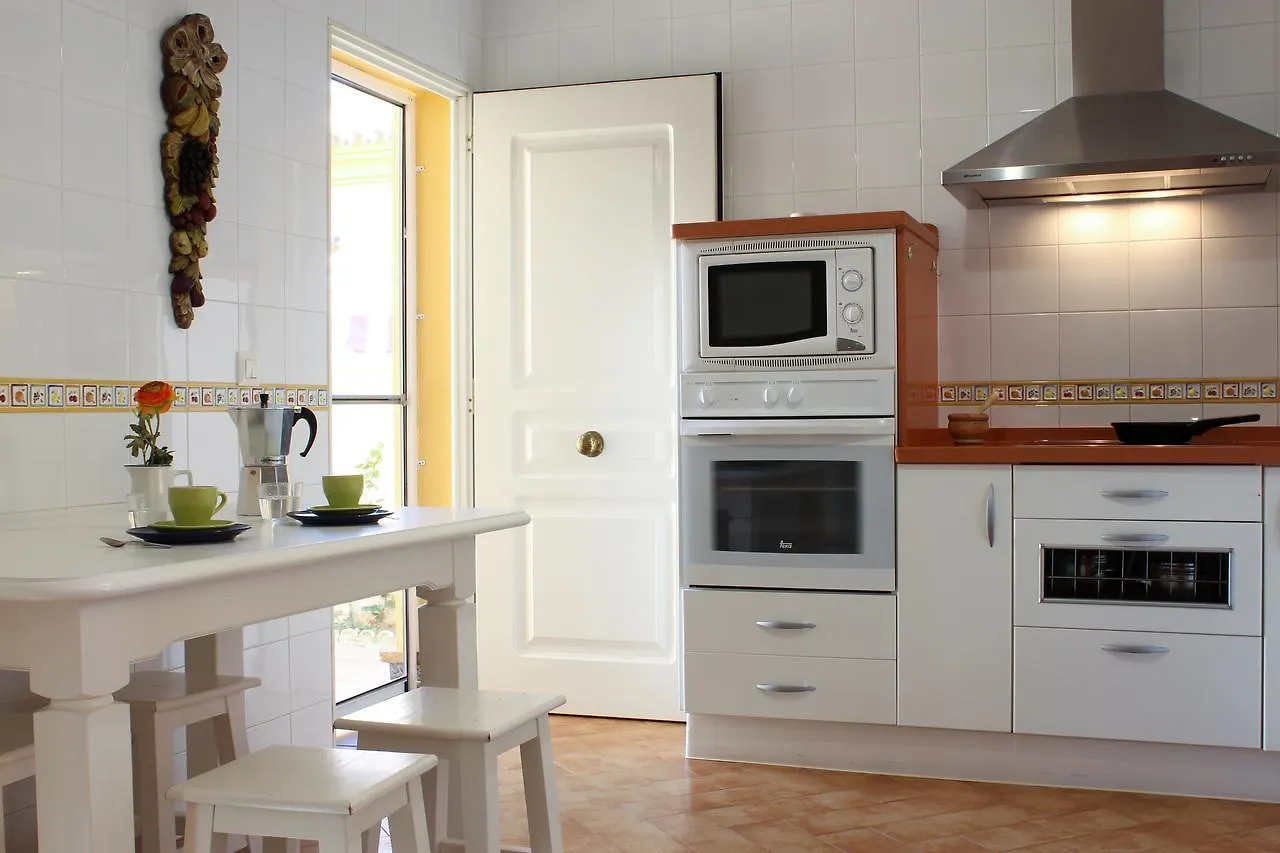 Holiday home Chalet Alegria Con Piscina Y Wifi Spain