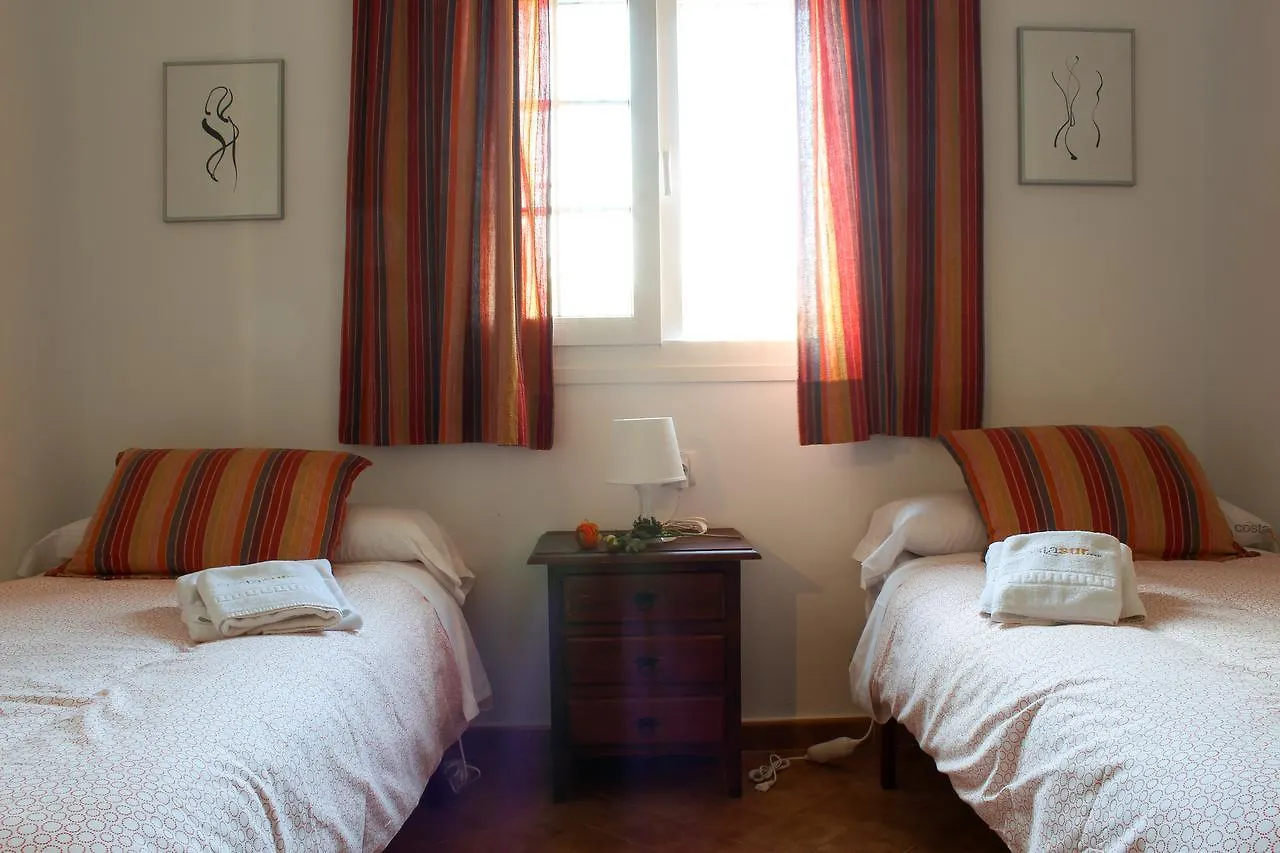 Holiday home Chalet Alegria Con Piscina Y Wifi